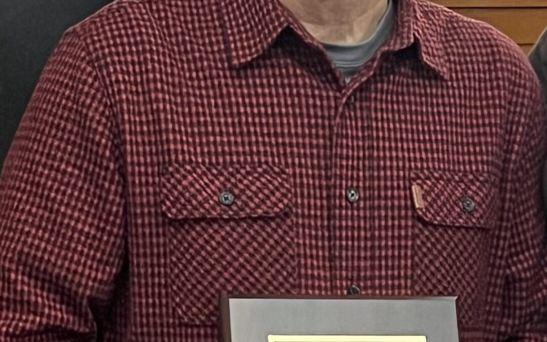 Dan Ziehli Honored as WHPA’s Beekeeper of the Year